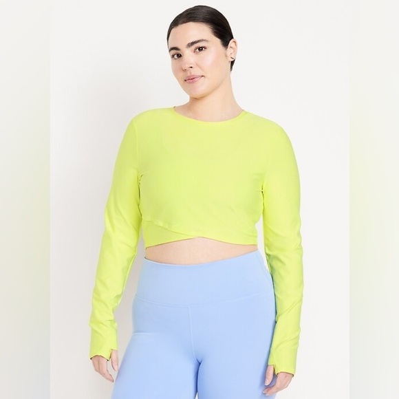 Old Navy NWT Cloud Cropped Athletic Top - Picture 1 of 6